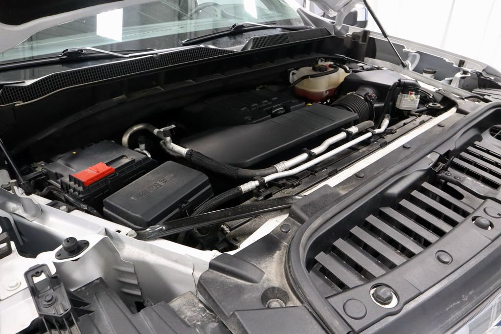 Used 2024 Chevrolet Silverado 1500 LT image 16