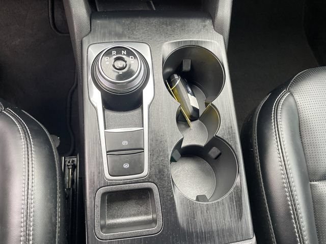Certified 2025 Ford Escape Platinum AWD/4WD image 39