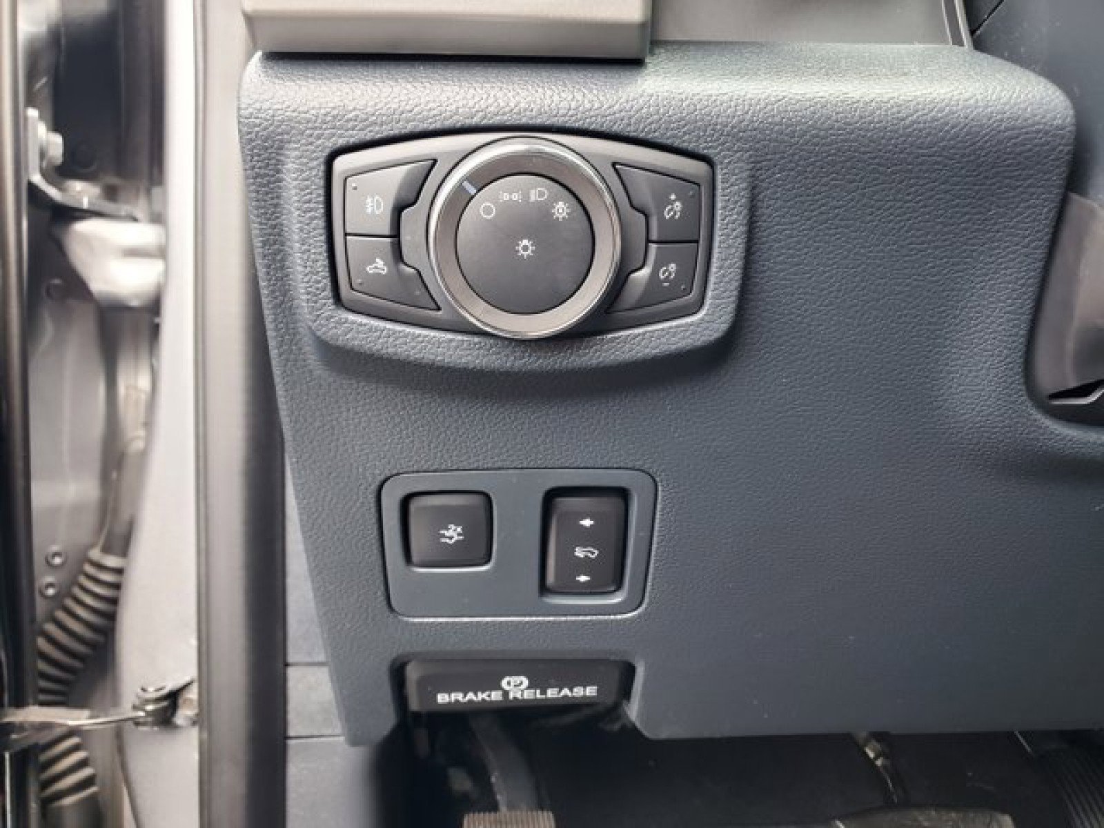 Certified 2022 Ford F250 Lariat w/ Lariat Ultimate Package image 15