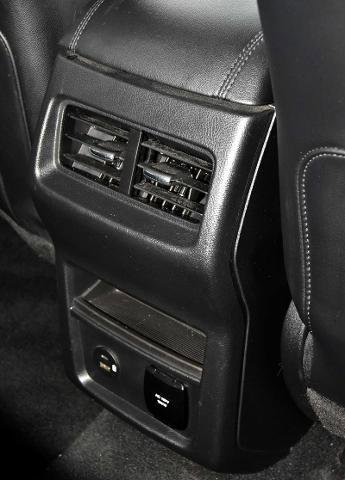 Certified 2022 Ford Edge SEL w/ Convenience Package AWD/4WD image 28