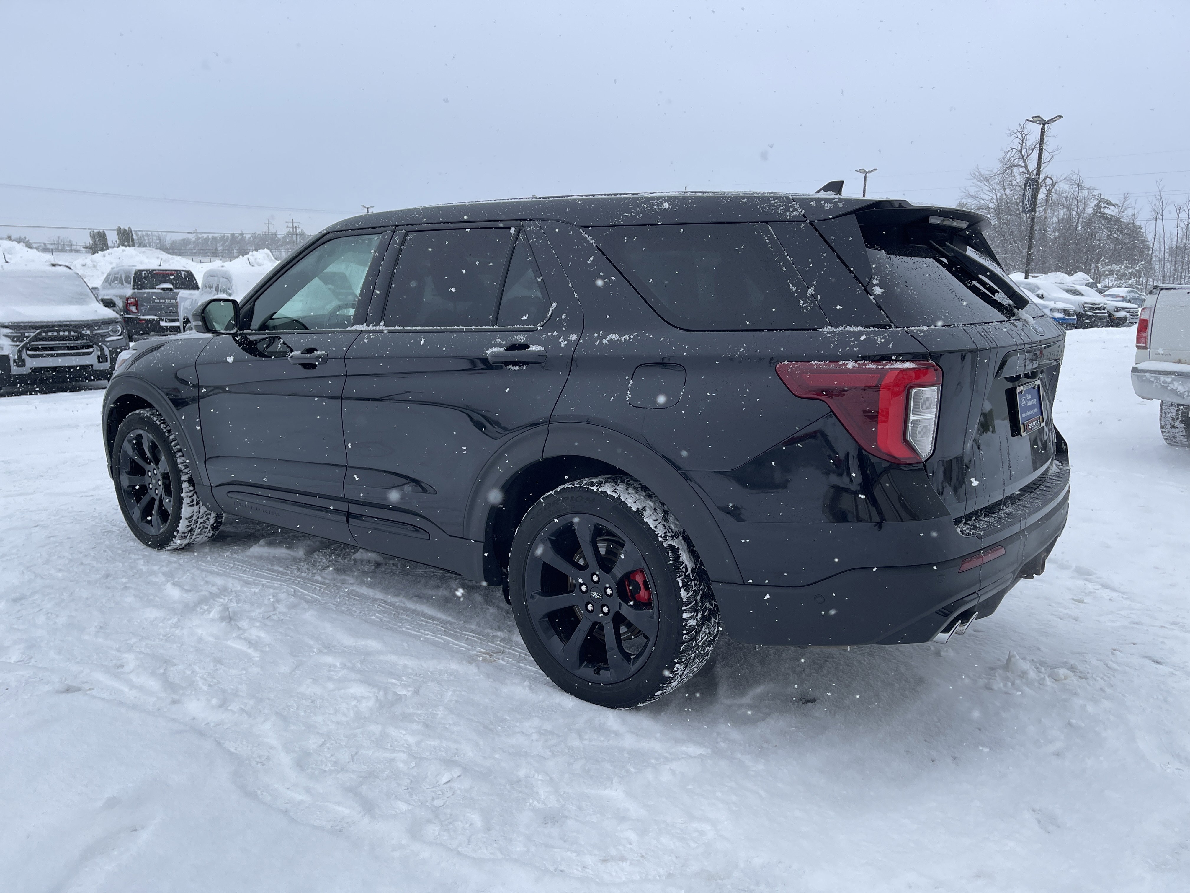 Certified 2021 Ford Explorer ST w/ Equipment Group 401A image 6