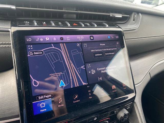 Used 2023 Jeep Grand Cherokee L Limited image 20