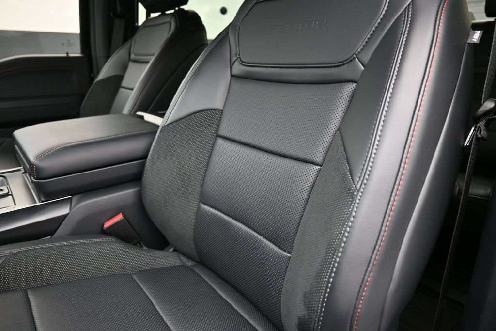 Certified 2025 Ford F150 Raptor AWD/4WD image 31