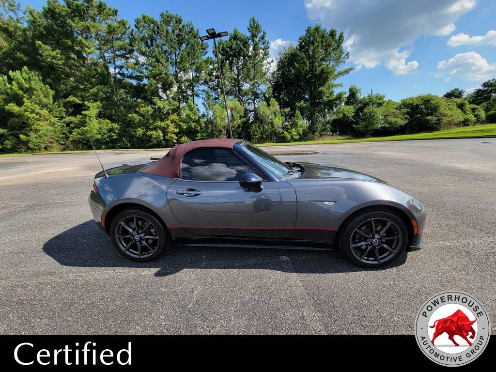 Used 2018 MAZDA MX-5 Miata Club RWD image 7