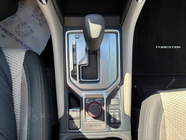 Used 2024 Subaru Forester Premium AWD/4WD image 23