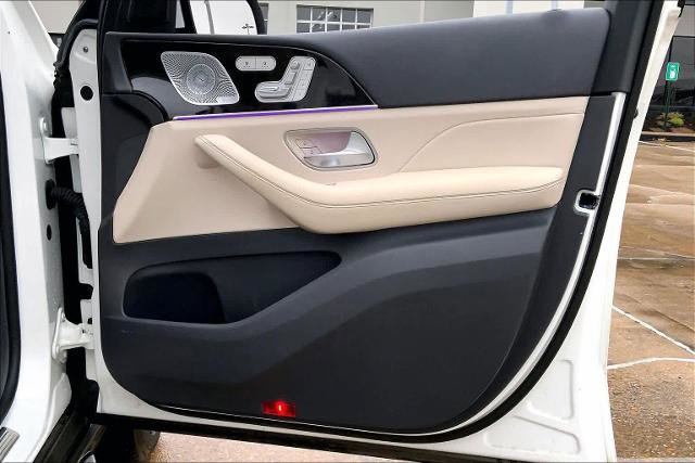 Used 2020 Mercedes-Benz GLS 450 4MATIC image 22