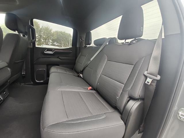 Used 2025 Chevrolet Silverado 1500 LT image 9