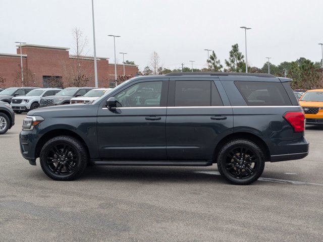 Certified 2024 Ford Expedition XLT image 2