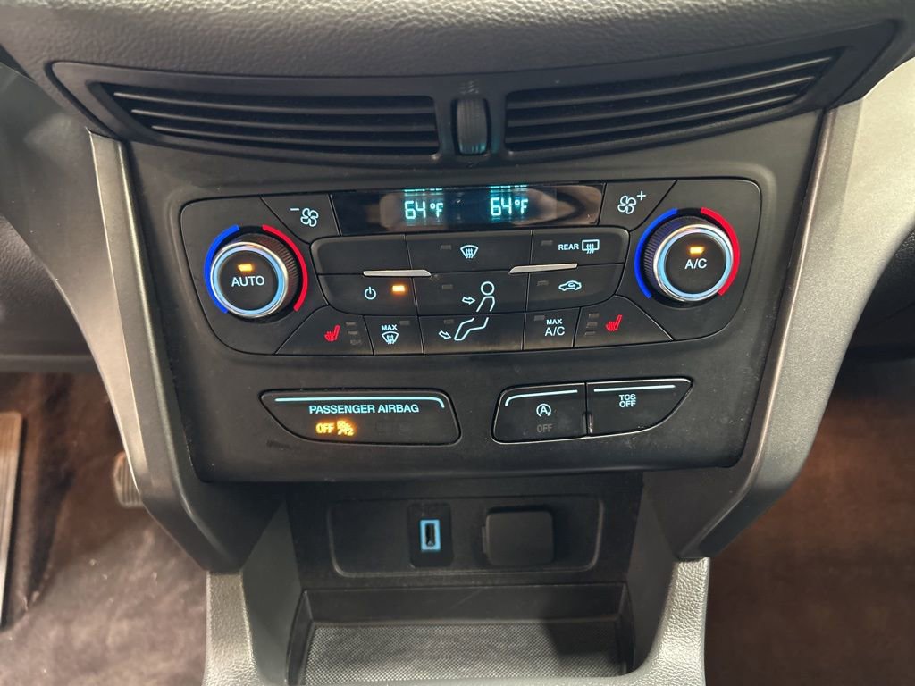 Certified 2017 Ford Escape SE w/ Equipment Group 201A AWD/4WD image 20