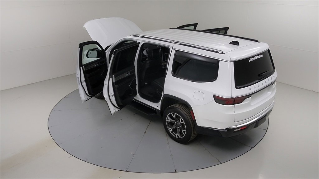 Used 2024 Jeep Wagoneer Series III image 57