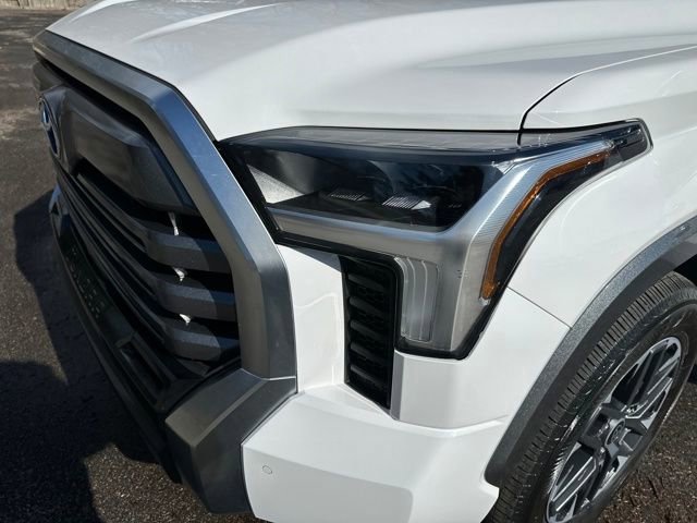 Used 2023 Toyota Tundra Limited AWD/4WD image 44
