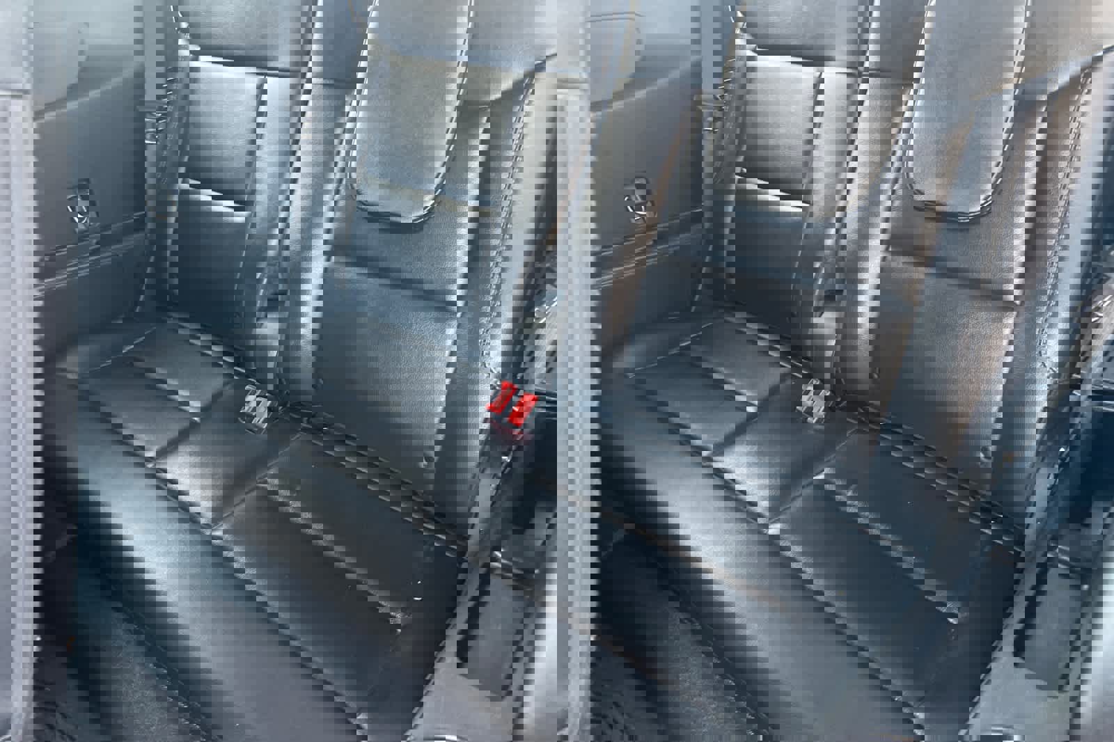 Certified 2020 Ford Explorer XLT w/ Equipment Group 202A image 15