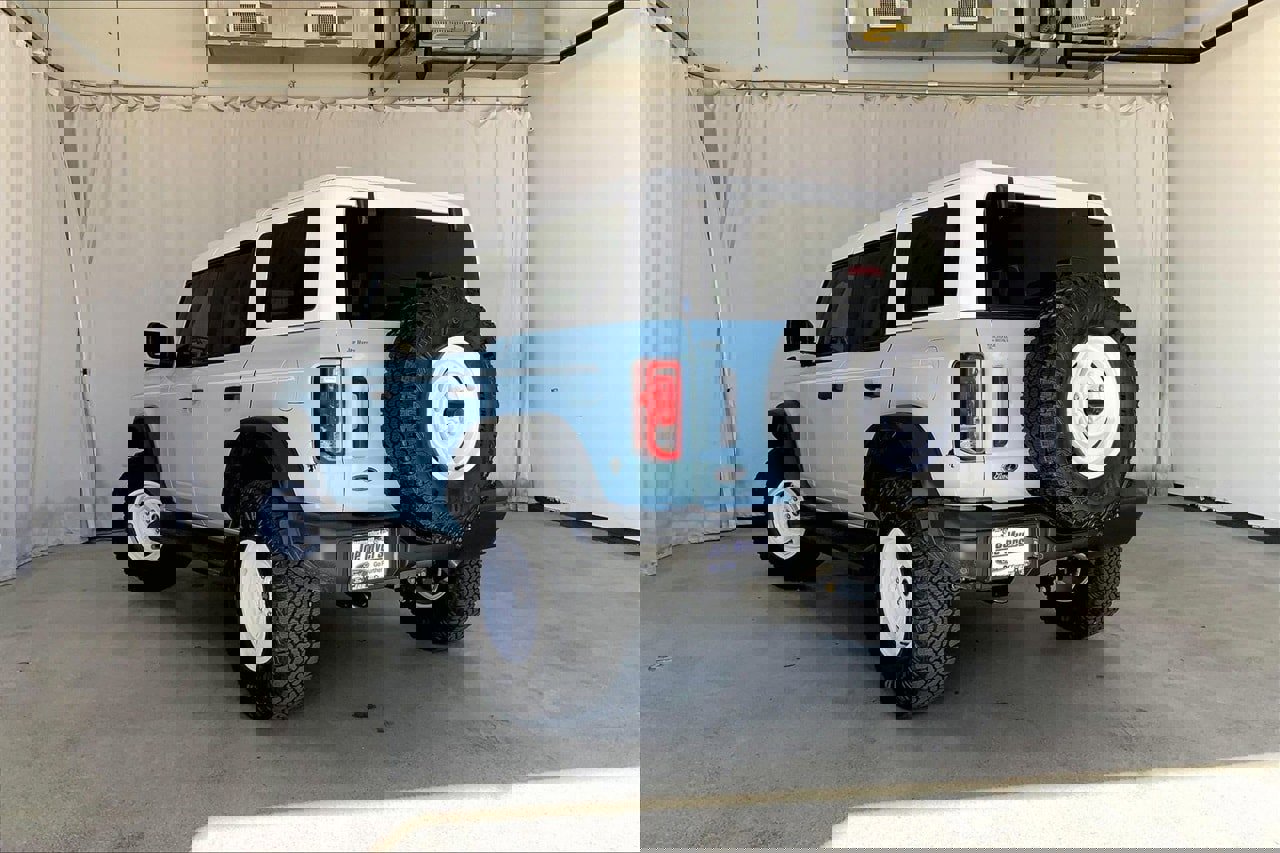 Certified 2025 Ford Bronco Heritage Edition image 5