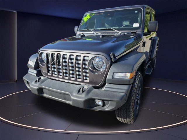 Used 2024 Jeep Wrangler Sport AWD/4WD image 9