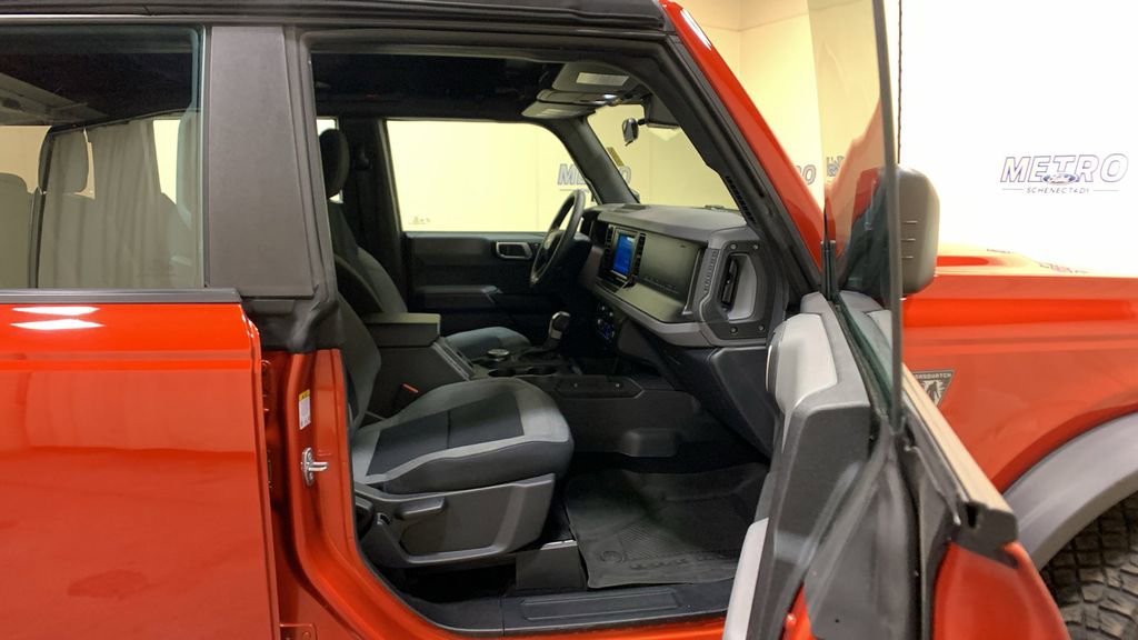 Certified 2023 Ford Bronco 4-Door w/ Sasquatch Package AWD/4WD image 12