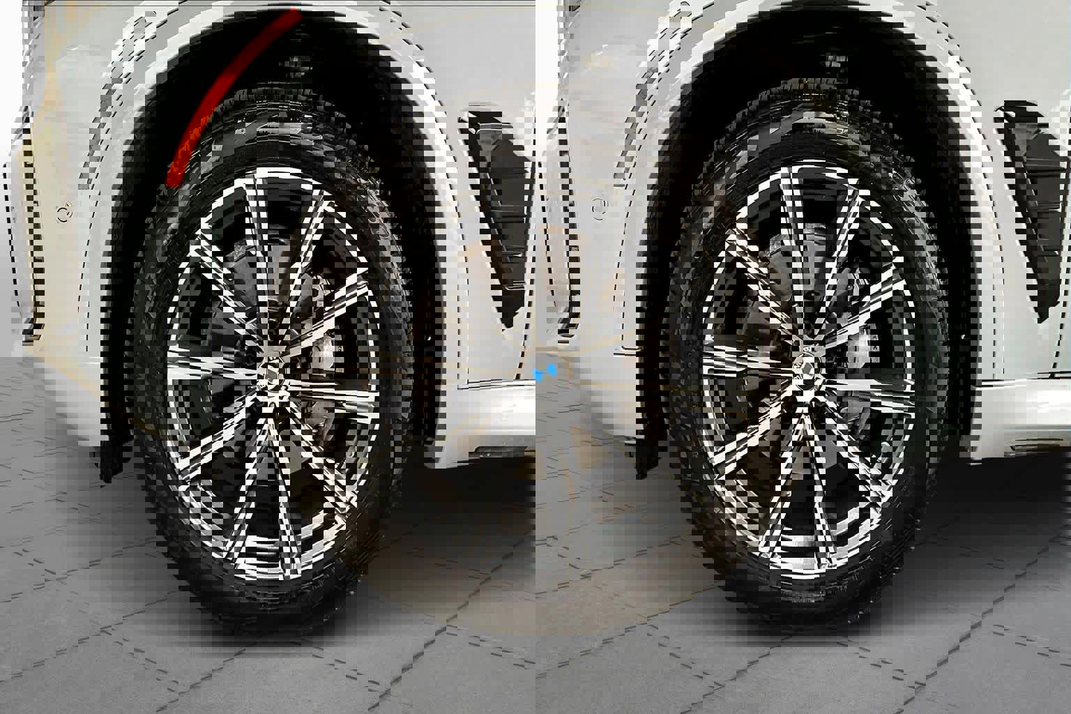 Used 2026 BMW X5 sDrive40i image 12