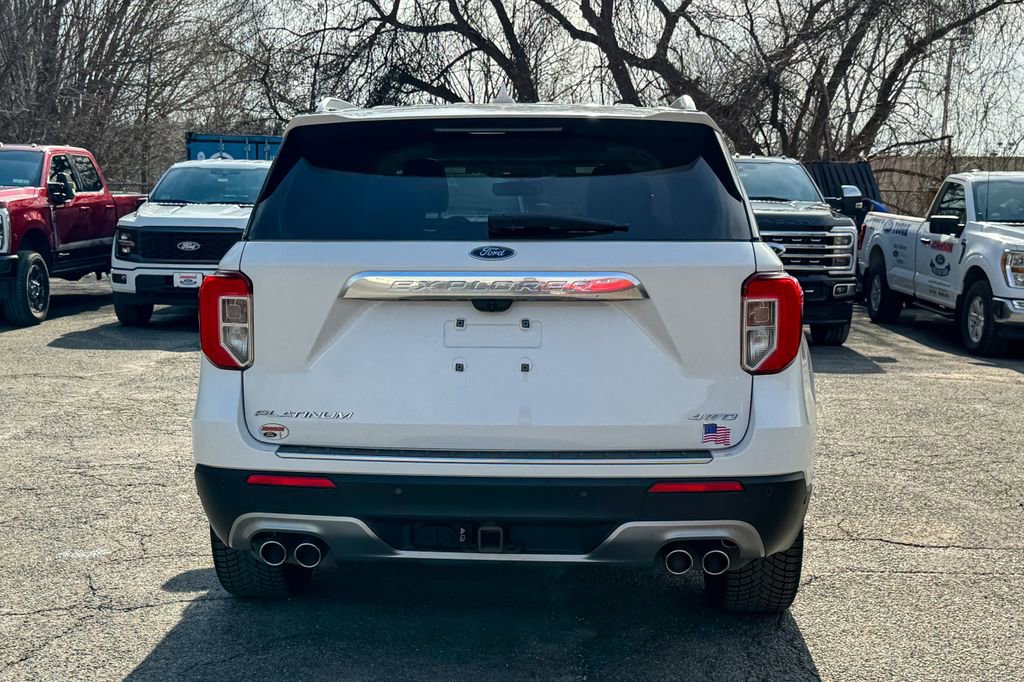 Certified 2021 Ford Explorer Platinum w/ Equipment Group 601A AWD/4WD image 4