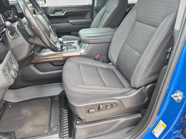 Used 2023 Chevrolet Silverado 1500 LT Trail Boss w/ Protection Package AWD/4WD image 16
