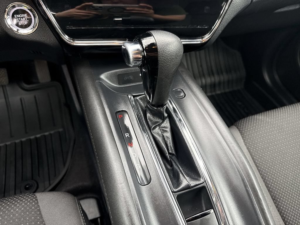 Used 2022 Honda HR-V EX image 19