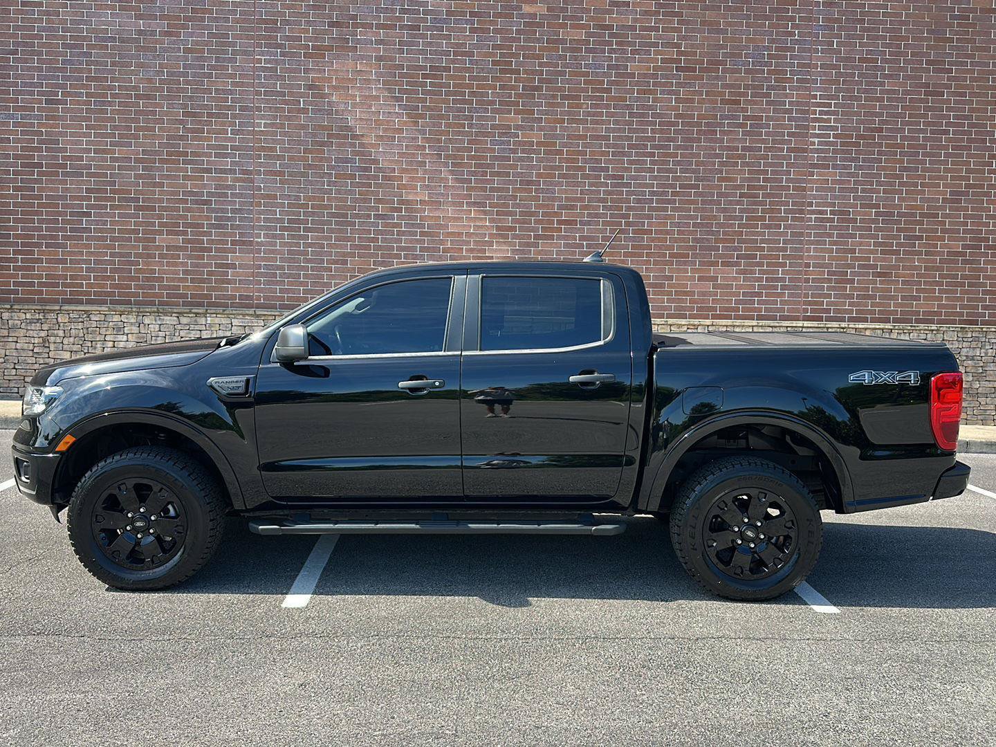 Certified 2022 Ford Ranger XLT w/ Equipment Group 301A Mid AWD/4WD image 2