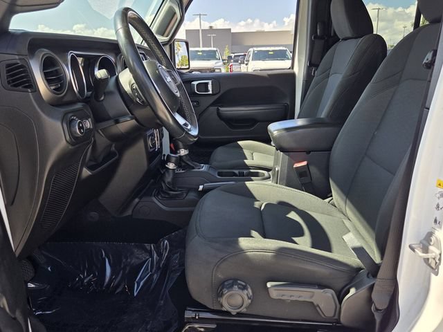 Used 2020 Jeep Gladiator Sport w/ Quick Order Package 24S AWD/4WD image 15