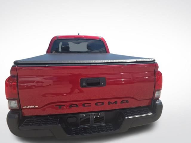 Used 2022 Toyota Tacoma SR RWD image 4