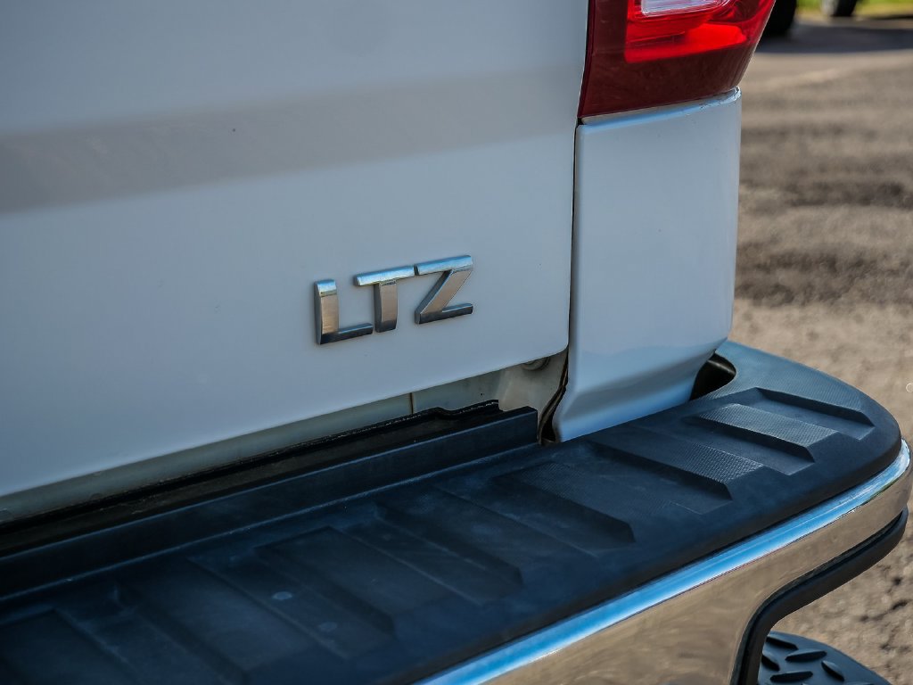 Used 2018 Chevrolet Silverado 1500 LTZ w/ Texas Edition AWD/4WD image 13