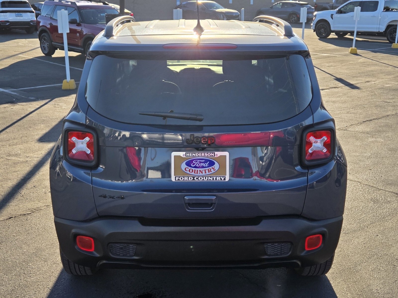 Used 2023 Jeep Renegade Latitude image 5