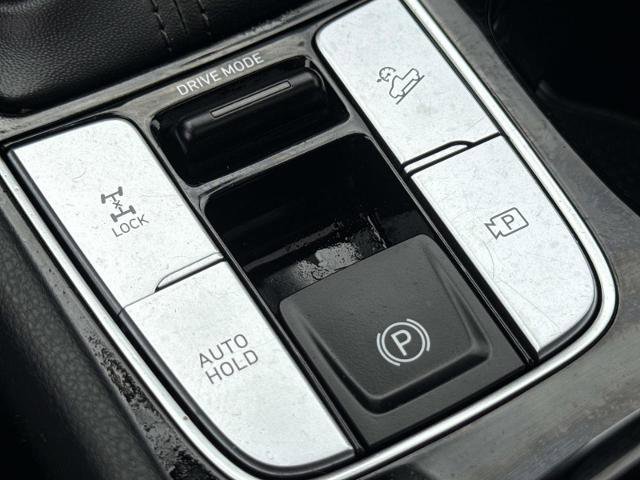 Used 2023 Hyundai Santa Cruz SEL Premium image 30