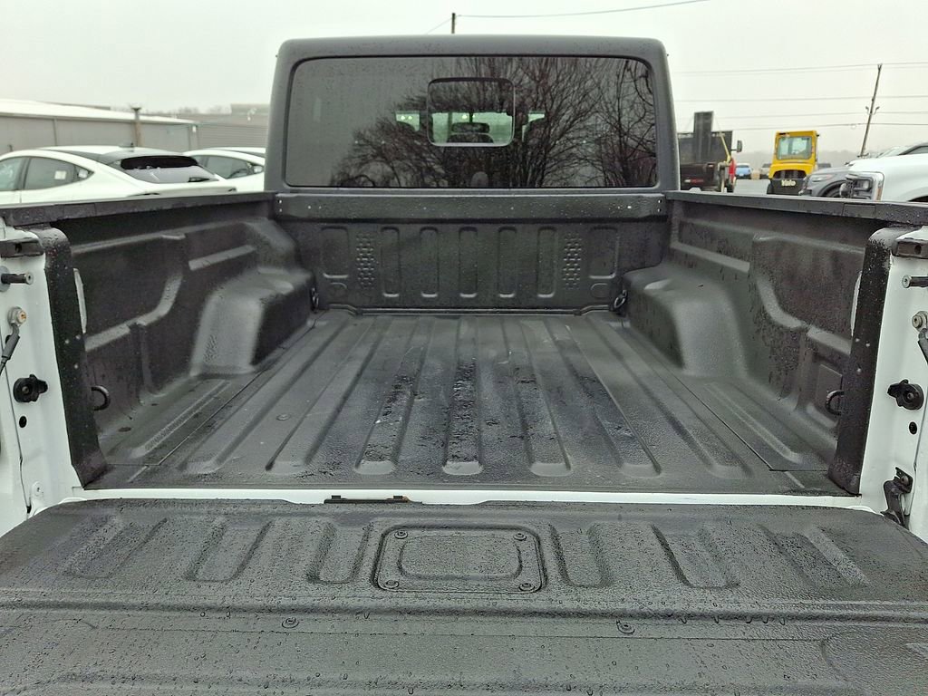 Used 2021 Jeep Gladiator Sport image 27