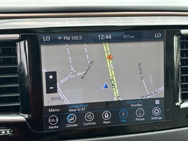 Used 2019 Chrysler Pacifica Touring-L Plus w/ Advanced Safetytec Group FWD image 29