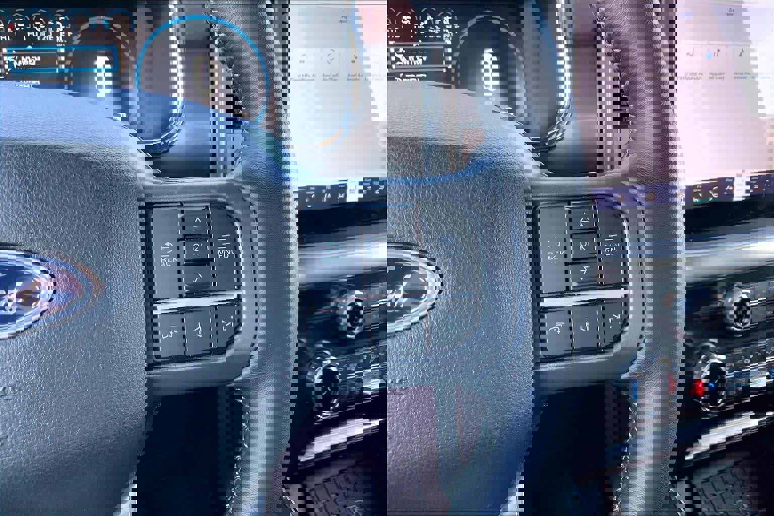 Certified 2023 Ford F150 Lariat w/ Equipment Group 502A High image 24