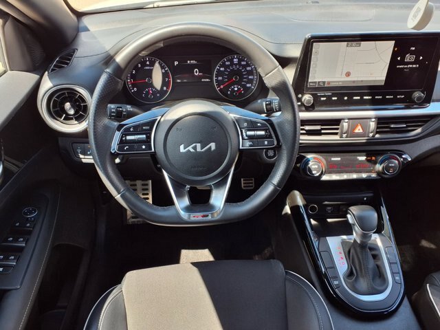 Used 2024 Kia Forte GT-Line w/ GT-Line Premium Package FWD image 6