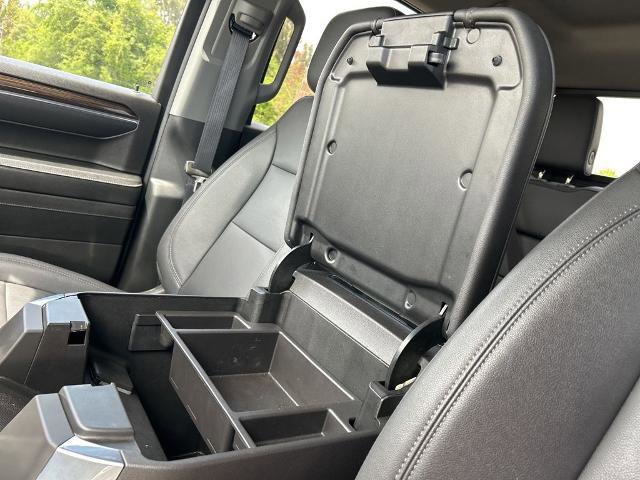 Used 2024 Chevrolet Silverado 1500 LT Trail Boss w/ LT Trail Boss Premium Package image 37