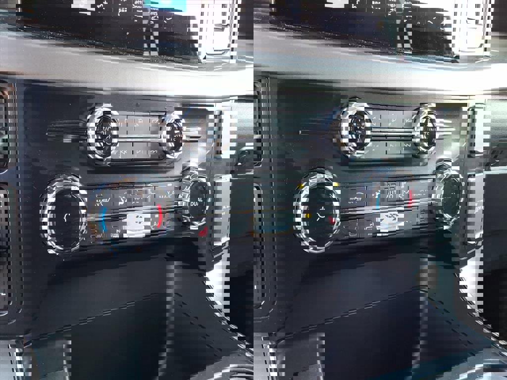 Certified 2024 Ford F150 XLT w/ Equipment Group 302A MID image 18