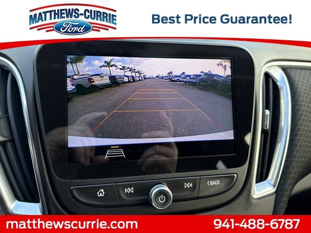 Used 2020 Chevrolet Malibu LT w/ Redline Edition image 17