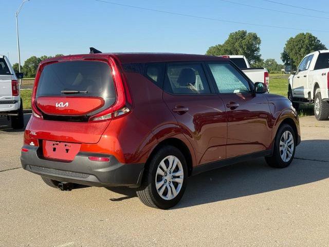 Used 2022 Kia Soul LX FWD image 5