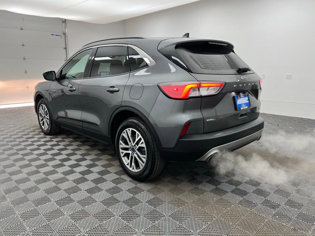 Certified 2022 Ford Escape SEL image 5