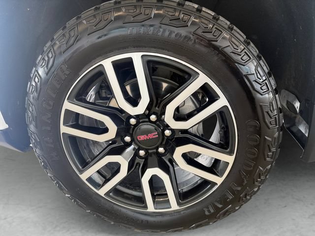 Used 2023 GMC Sierra 1500 AT4 AWD/4WD image 24