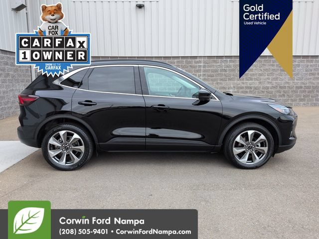 Certified 2023 Ford Escape Platinum AWD/4WD image 2