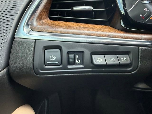 Used 2022 Cadillac XT5 Premium Luxury w/ Platinum Package FWD image 36
