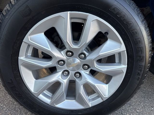 Used 2022 Chevrolet Silverado 1500 Custom image 13