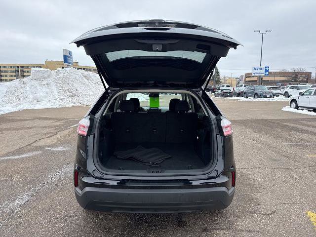 Certified 2021 Ford Edge SE image 38