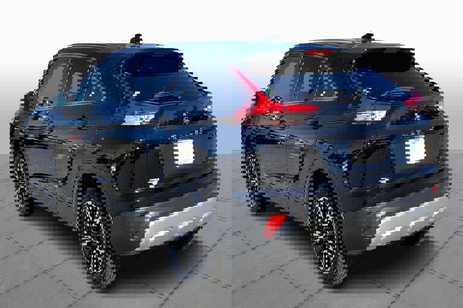 Used 2024 Mitsubishi Eclipse Cross SE image 4