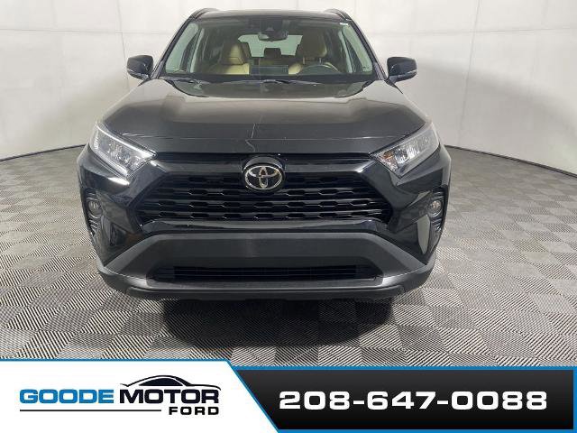 Used 2021 Toyota RAV4 XLE Premium AWD/4WD image 3