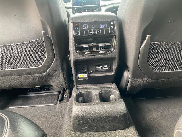 Used 2023 Jeep Grand Cherokee L Limited image 31