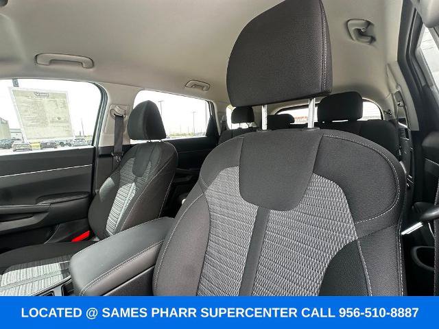 Used 2026 Kia Sorento LX FWD image 15