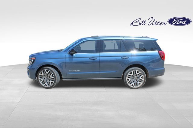 Certified 2027 Ford Expedition Platinum w/ Platinum Ultimate Package AWD/4WD image 8