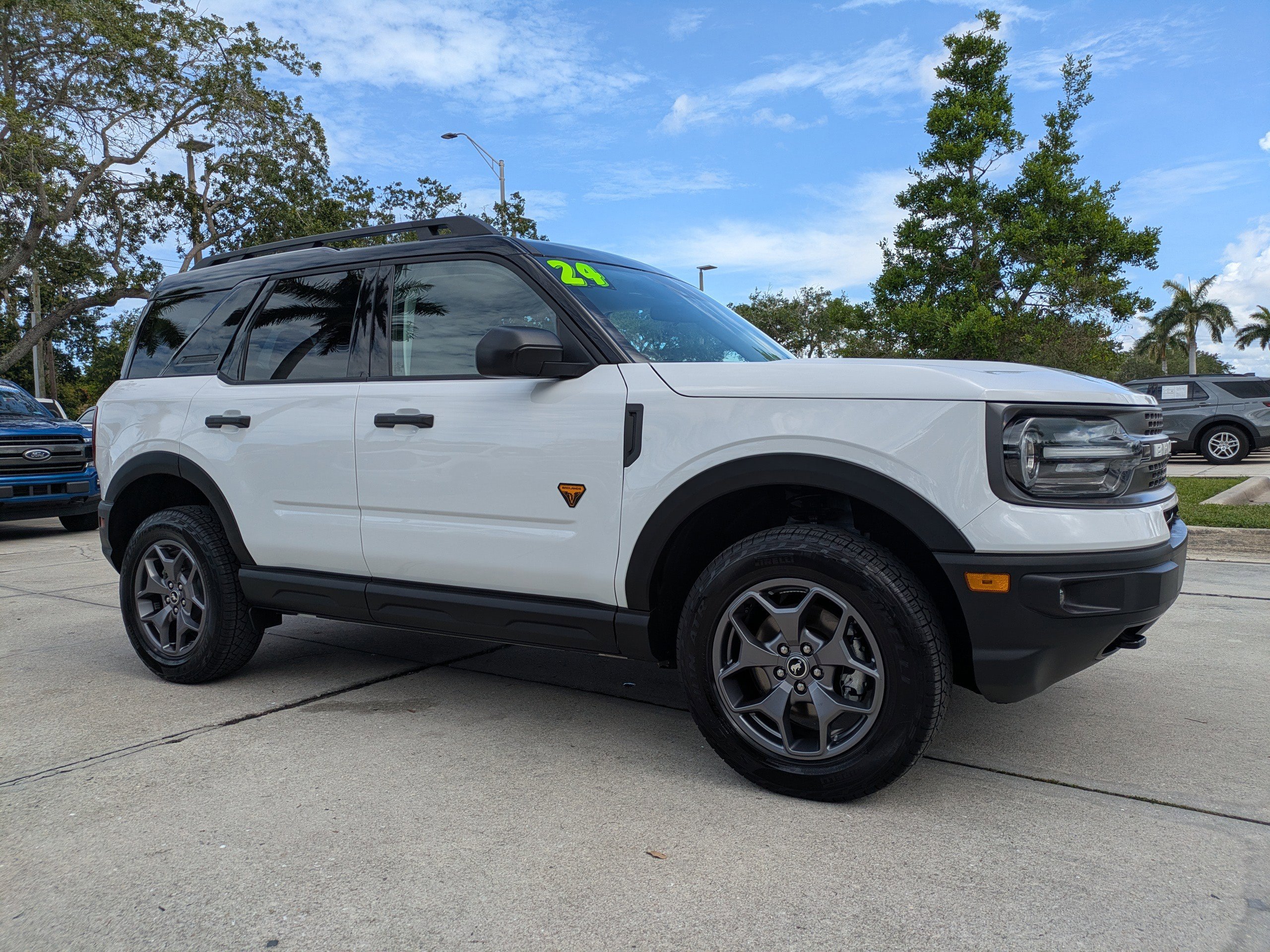 Certified 2024 Ford Bronco Sport Badlands AWD/4WD image 2
