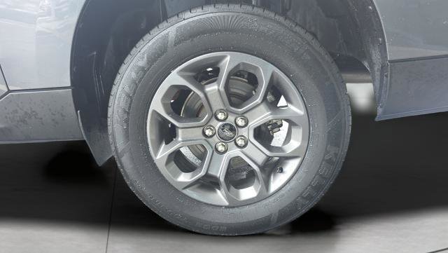 Certified 2022 Ford Maverick XLT w/ XLT Luxury Package image 14